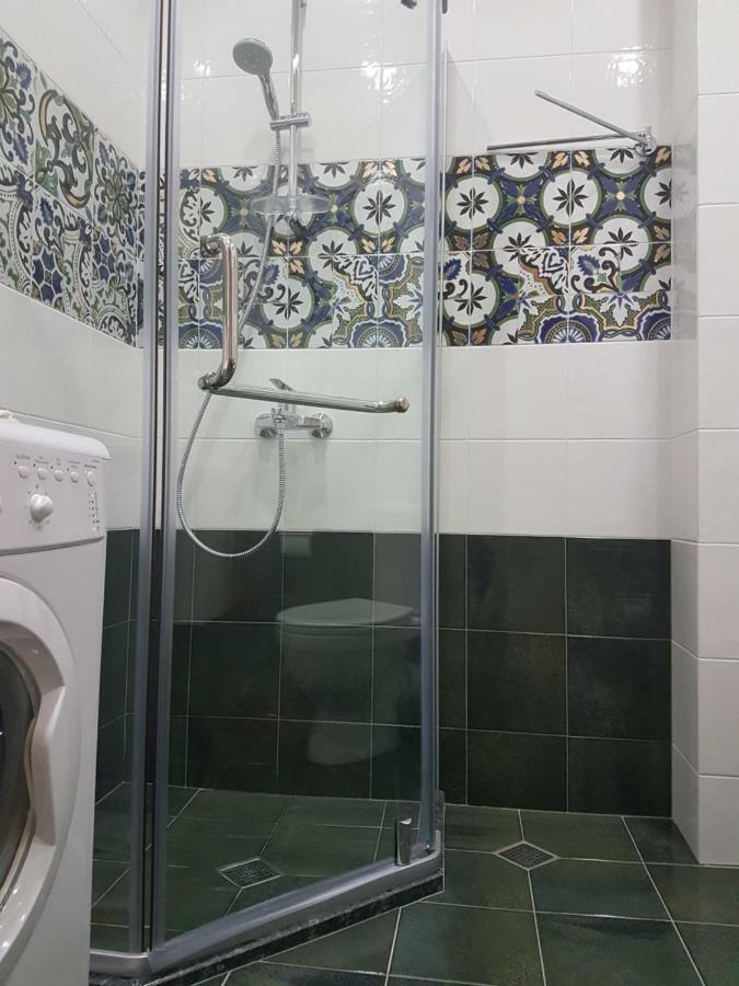Apartment Lotos Batumi 72 Екстер'єр фото